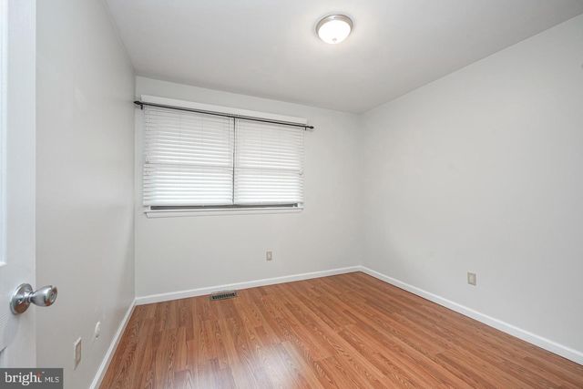 37 ARROWWOOD CT, Woodbury, NJ 08096