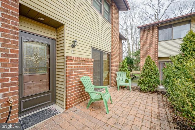 37 ARROWWOOD CT, Woodbury, NJ 08096