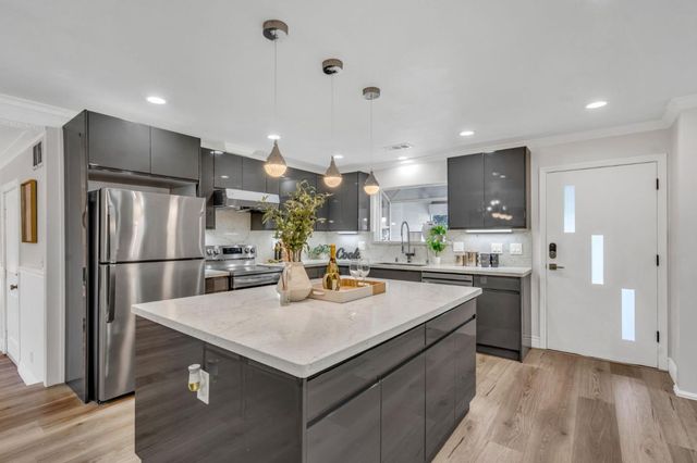 5776 Arapaho Drive, San Jose, CA 95123