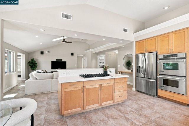 73 Randolph Pl, San Ramon, CA 94583