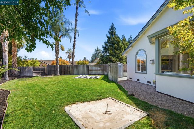 73 Randolph Pl, San Ramon, CA 94583