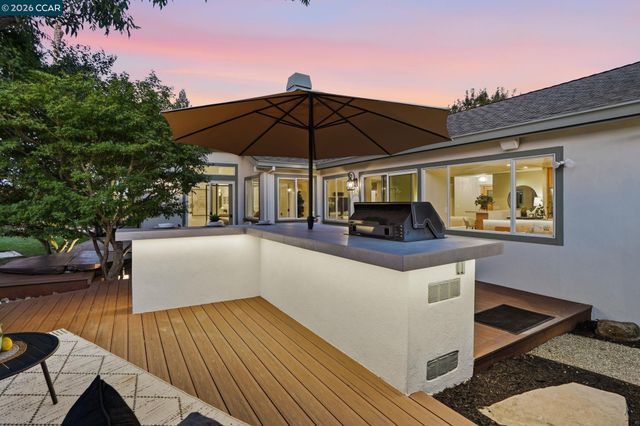 73 Randolph Pl, San Ramon, CA 94583