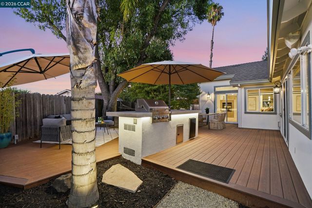 73 Randolph Pl, San Ramon, CA 94583