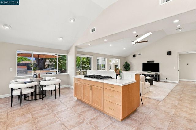 73 Randolph Pl, San Ramon, CA 94583