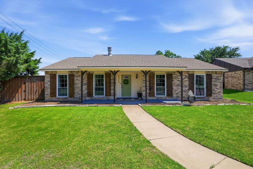 5025 Wheeler Circle, The Colony, TX 75056