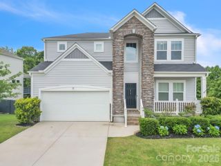 456 Jones Peak Drive, Simpsonville, SC 29681