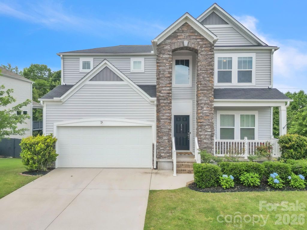 456 Jones Peak Drive, Simpsonville, SC 29681