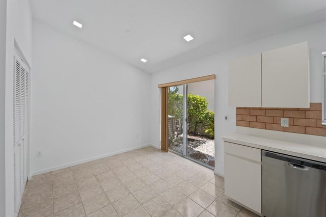 22586 Esplanada Drive, Boca Raton, FL 33433