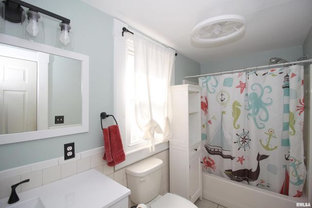 78 GARFIELD Avenue, Galesburg, IL 61401