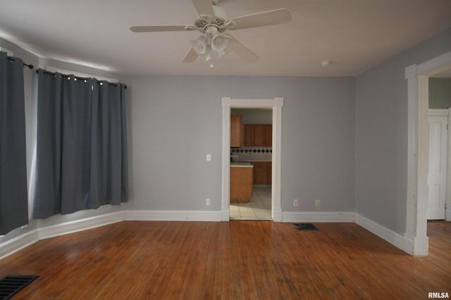 78 GARFIELD Avenue, Galesburg, IL 61401