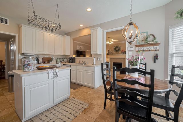 6718 Bienville Avenue, Baytown, TX 77521