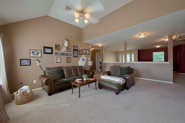 6718 Bienville Avenue, Baytown, TX 77521