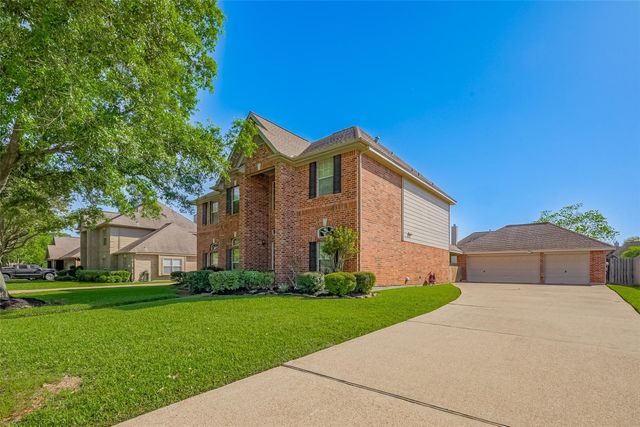 6718 Bienville Avenue, Baytown, TX 77521