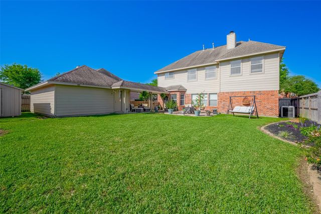 6718 Bienville Avenue, Baytown, TX 77521