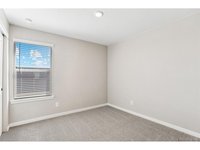 9371 Truckee Ct, Commerce City, CO 80022