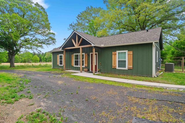 2153 Seaton Rd, Ward, AR 72176
