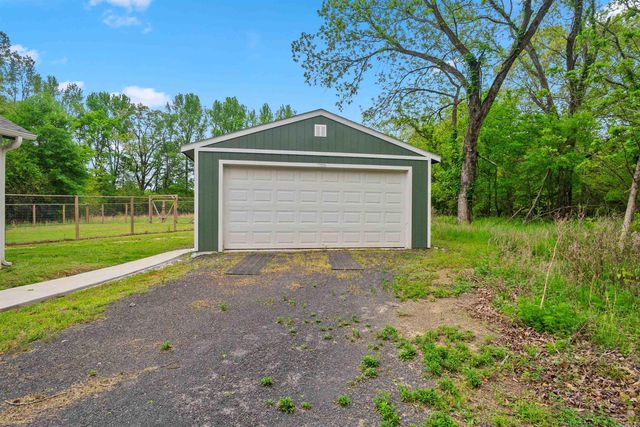 2153 Seaton Rd, Ward, AR 72176