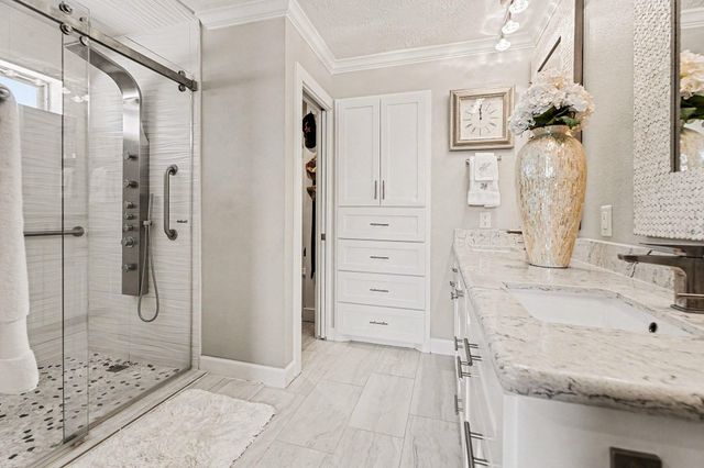 3409 Winter Lane, Baytown, TX 77521