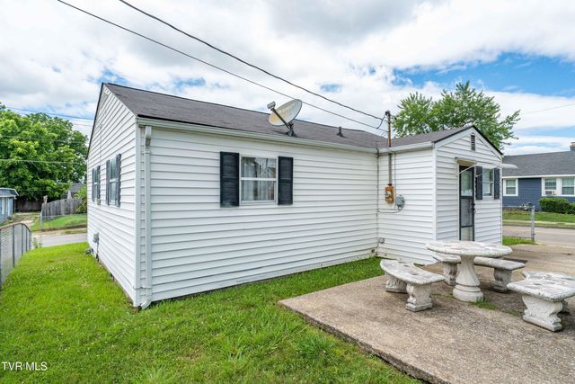 1013 Lamont Street, Kingsport, TN 37664