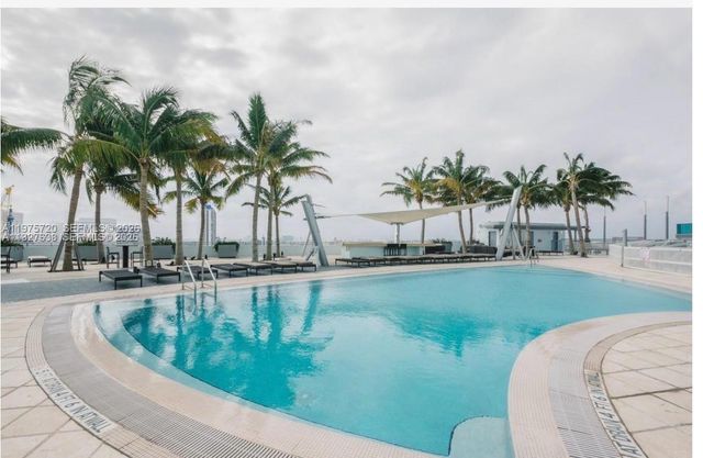 900 Biscayne Blvd 3704, Miami, FL 33132