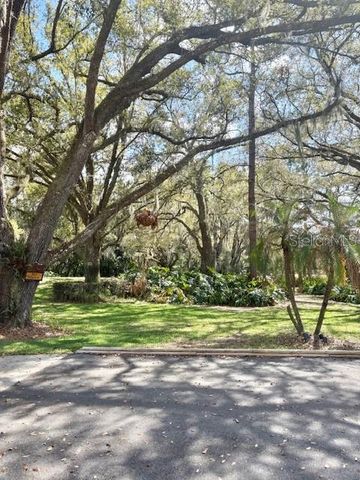 4901 CHULUOTA ROAD, Orlando, FL 32820