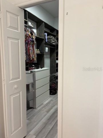 4901 CHULUOTA ROAD, Orlando, FL 32820