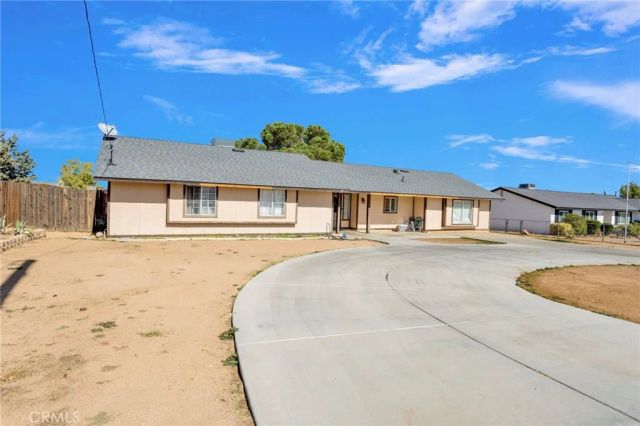 17722 Juniper St, Hesperia, CA 92345
