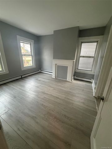 20 Grant Street, Poughkeepsie, NY 12601