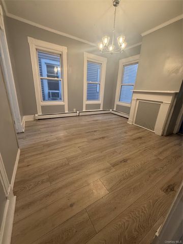 20 Grant Street, Poughkeepsie, NY 12601