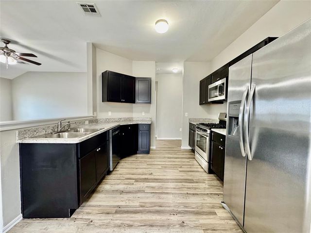 1895 Bartlett Drive, Newcastle, OK 73065