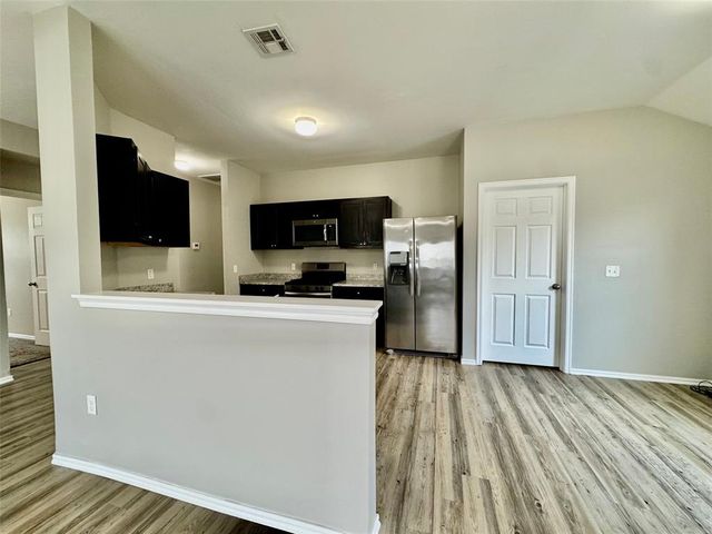 1895 Bartlett Drive, Newcastle, OK 73065