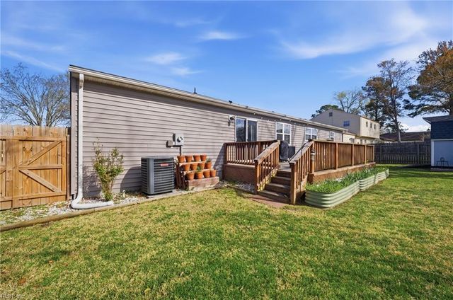 3841 Colonial PW, Virginia Beach, VA 23452