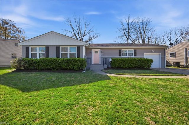 3841 Colonial PW, Virginia Beach, VA 23452