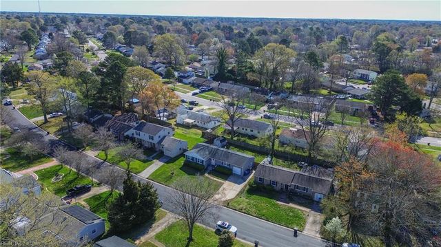 3841 Colonial PW, Virginia Beach, VA 23452