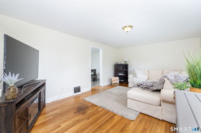 548 Park Avenue, Torrington, CT 06790