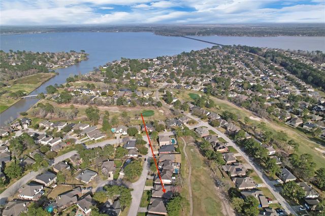 8506 Hunters Village Drive, Humble, TX 77346