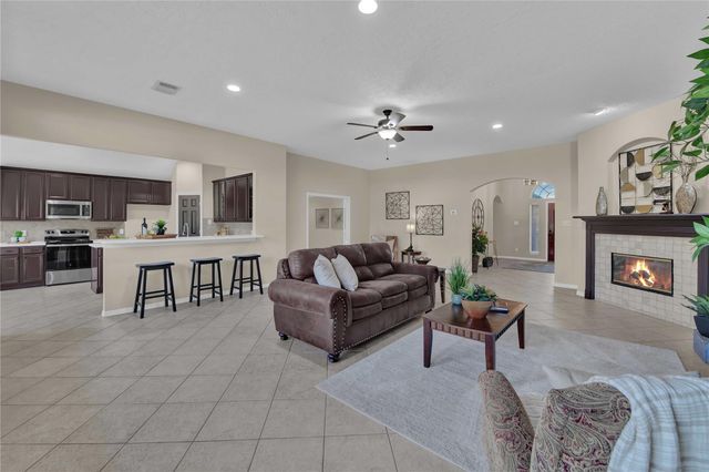 8506 Hunters Village Drive, Humble, TX 77346