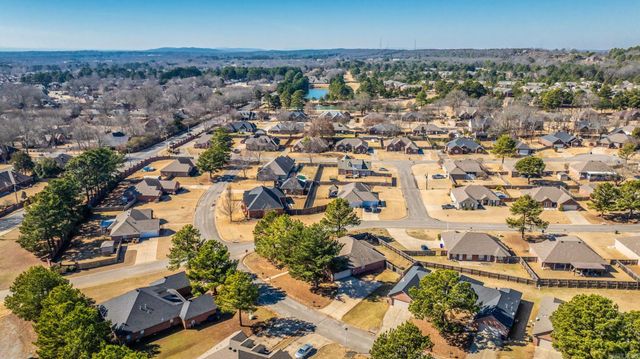 2960 WINDAMERE, Conway, AR 72034