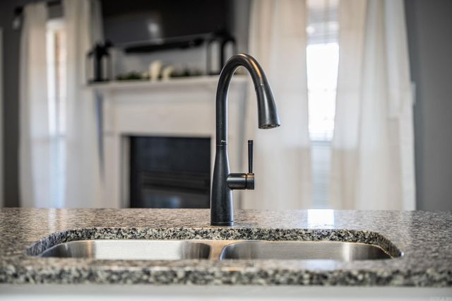 2960 WINDAMERE, Conway, AR 72034