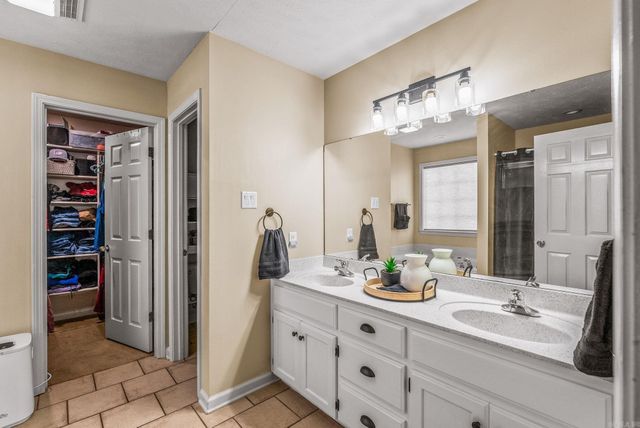 2960 WINDAMERE, Conway, AR 72034