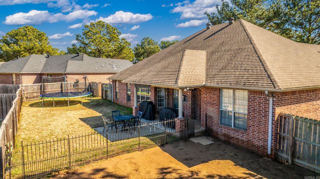 2960 WINDAMERE, Conway, AR 72034