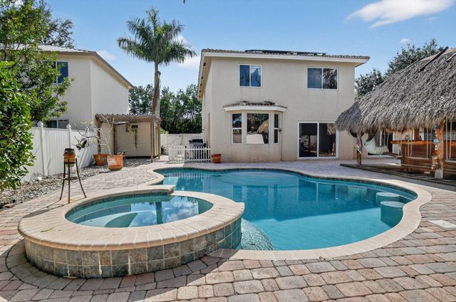 4045 NW 1st Street, Delray Beach, FL 33445