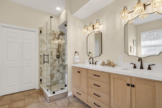 6002 MARTINGLADE PLACE, Lithia, FL 33547