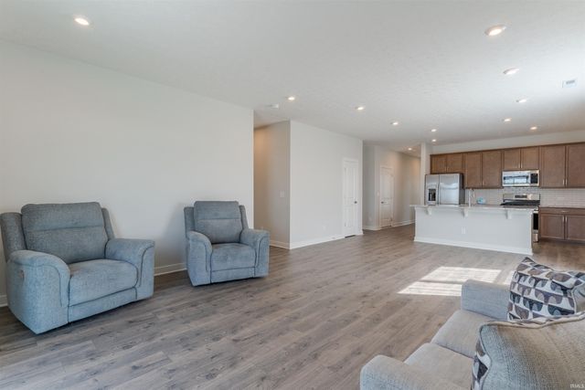 4814 Alaina Drive, Newburgh, IN 47630