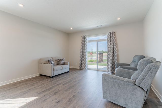 4814 Alaina Drive, Newburgh, IN 47630