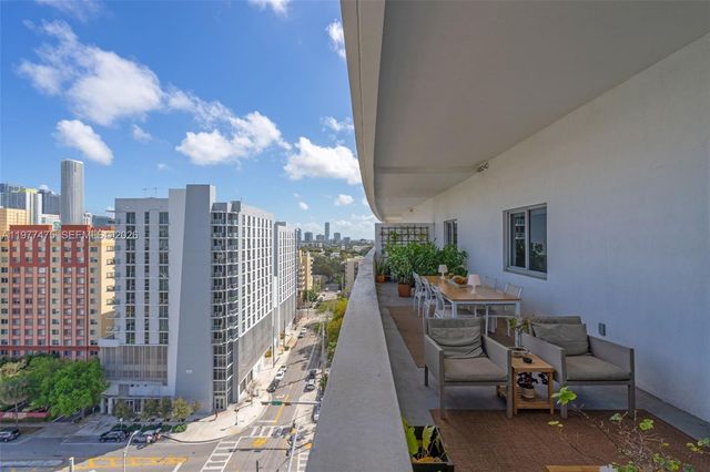 36 NW 6th Ave TS-8, Miami, FL 33128