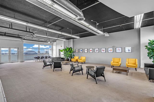 36 NW 6th Ave TS-8, Miami, FL 33128