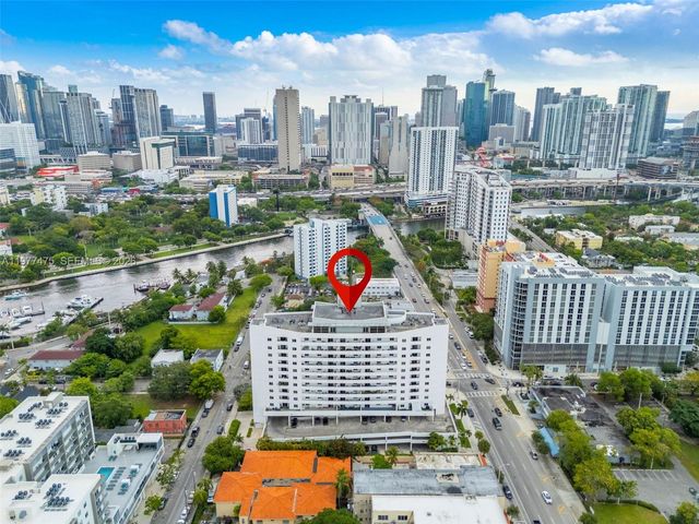 36 NW 6th Ave TS-8, Miami, FL 33128