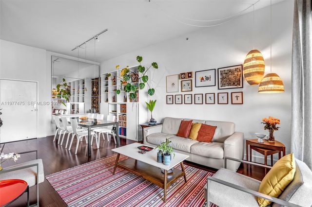 36 NW 6th Ave TS-8, Miami, FL 33128