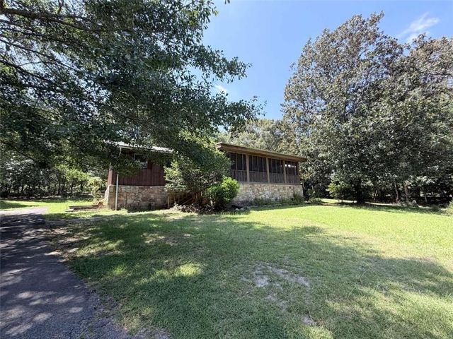 1514 NW Humphries Road NW, Conyers, GA 30012